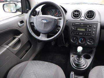 Ford Fiesta VI 1.4 TDCi 68KM 2002 Ford Fiesta 1.4 TDCi, Klima,ALU, El. szyby, zdjęcie 6