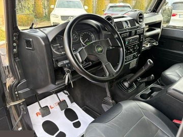 Land Rover Defender III 90 Station Wagon 2.2 TD4 122KM 2016 Land Rover Defender Limited Edition 90 DPF E 122KM 2016r możliwa zamiana, zdjęcie 11