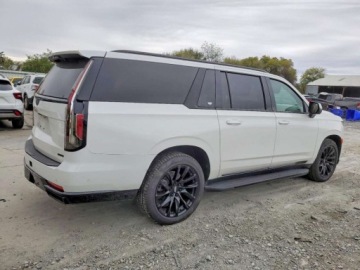 Cadillac Escalade III 2021 Cadillac Escalade 2021 CADILLAC ESCALADE ESV SPORT 6.2 Benzyna 420KM, zdjęcie 3