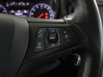 Opel Zafira C Tourer Facelifting 1.4 Turbo 140KM 2017 Opel Zafira klima auto grzane fotele i kierownica, zdjęcie 27