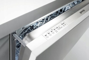 Посудомоечная машина Gorenje GV561D10, 45 см, 3 корзины, 45 дБ, автоматическое открывание дверцы
