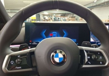 BMW Seria 5 G90-91 Touring 2.0 520d 197KM 2025 BMW Seria 5 520d xDrive, M Pakiet sportowy, Faktura VAT 23, Gwarancja 2.0, zdjęcie 6