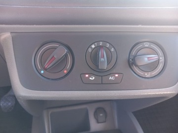 Seat Ibiza IV 2010 Seat Ibiza SEAT IBIZA wersia 1400 benzyna super stan zarejestrowany 1.4, zdjęcie 19