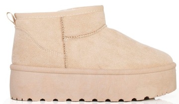 БЕЖЕВЫЕ БОТИНКИ НА УТЕПЛЕННОЙ ПЛАТФОРМЕ 40