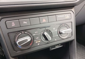 Volkswagen T-Cross 2019 Volkswagen T-Cross Bezwypadkowy - serwisowany - 1,6 - 95 KM - polecam 1.6, zdjęcie 24