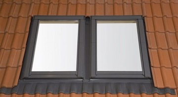 2 мансардных окна с тройным остеклением OptiLight TLP U4 78x98 + комбинированный воротник RAL 7022