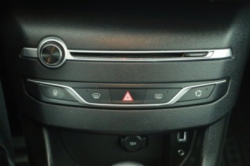 Peugeot 308 II SW 1.6 BlueHDi 99KM 2016 Peugeot 308 1.6 BlueHDi, Navi, Klima, Klimatronic, zdjęcie 12