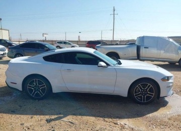 Ford Mustang VI 2022 Ford Mustang 2022, 2.3L, PREMIUM, po gradobiciu 2.3 Benzyna 310KM, zdjęcie 3