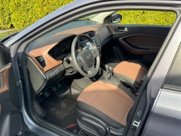 Hyundai i20 II Hatchback 5d 1.0 T-GDI 100KM 2016 Hyundai i20 1.0 T-GDI Zadbany Niski Przebieg Benzyna 100KM, zdjęcie 9