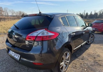 Renault Megane III Hatchback Facelifting 1.4 TCe 130KM 2013 Renault Megane Renault Megane 1.4 16V TCE Bose Edition 1.4 Benzyna 130KM, zdjęcie 25