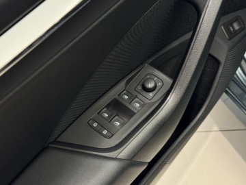 Skoda Octavia III Kombi Facelifting 2.0 TDI 150KM 2020 Skoda Octavia Style / HUD / Ambiente / Kamera / Bl, zdjęcie 19