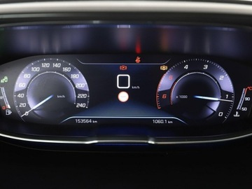 Peugeot 5008 II Crossover 1.5 BlueHDI 130KM 2018 Peugeot 5008 Allure skóra 7-os. navi kamera, zdjęcie 21