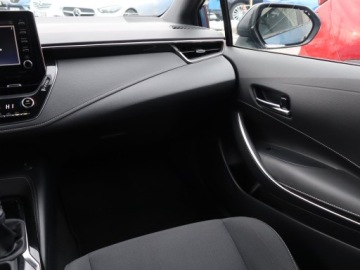 Toyota Corolla XII Hatchback 1.2 Turbo D-4T 116KM 2020 Toyota Corolla 1.2 Turbo, Salon Polska, zdjęcie 7