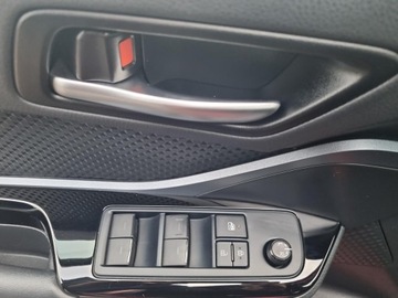 Toyota C-HR I Crossover Facelifting 2.0 Hybrid Dynamic Force 184KM 2020 Toyota C-HR 2.0 Hybrid Style Toyota C-HR 2.0 Hybri, zdjęcie 22