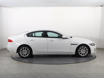 Jaguar XE Sedan 2.0 i4 180KM 2016 Jaguar XE 20d, Salon Polska, Serwis ASO, 177 KM, zdjęcie 5