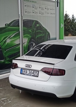 ZNAK ZADNÍ ČERNÁ AUDI A3 A4 B7 B8 A5 192MM