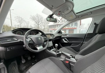 Peugeot 2014 Peugeot 308 Peugeot 308 PureTech 130 GPF Stop amp Start Allure Pack 1.2, zdjęcie 15