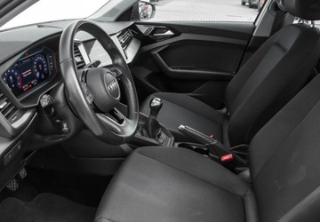 Audi A1 II 1.0 TFSI 110KM 2023 Audi A1 Sportback A1 30TFSI 110KM, kamera cofania, kierownica 3-ramienna, zdjęcie 9
