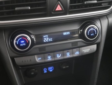 Hyundai Kona I Crossover 1.0 T-GDI 120KM 2020 Hyundai Kona 1.0 T-GDI, Salon Polska, Serwis ASO, zdjęcie 11