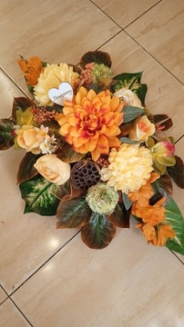 Набор для украшения могилы искусственными цветами на кладбище