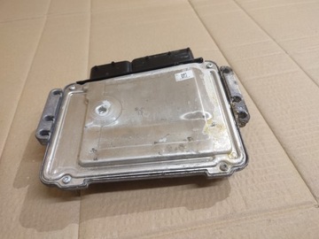 КОМПЬЮТЕРНЫЙ КОНТРОЛЛЕР ДВИГАТЕЛЯ HYUNDAI I30 II 1.6 CRDI