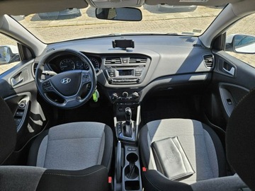 Hyundai i20 I Hatchback 5d Facelifting 1.4 CVVT 100KM 2015 Hyundai i20 1,4 benzyna 100KM automat salon polska, zdjęcie 6