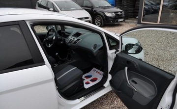 Ford Fiesta VII Hatchback 5d 1.25 Duratec 82KM 2011 Ford Fiesta 1.25 Benzyna Klimatyzacja Cz.parkowania 1.2 Benzyna 82KM, zdjęcie 14