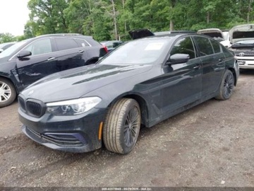 BMW Seria 5 G30-G31 2019 BMW Seria 5 2019 BMW 530E XDRIVE IPERFORMANCE 2.0 Hybryda Plug-in 181KM, zdjęcie 1