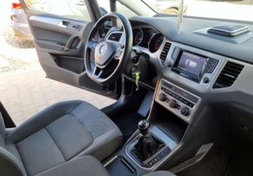 Volkswagen Golf Sportsvan Sportsvan 1.6 TDI BlueMotion 110KM 2015 Volkswagen Golf Sportsvan 1,6 TDI 110KM Navi Hak 1.6 Diesel 110KM, zdjęcie 28