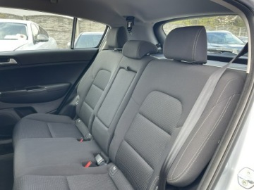 Kia Sportage IV SUV Facelifting 1.6 GDI 132KM 2018 Kia Sportage Klimatyzacja Czujniki park., zdjęcie 10