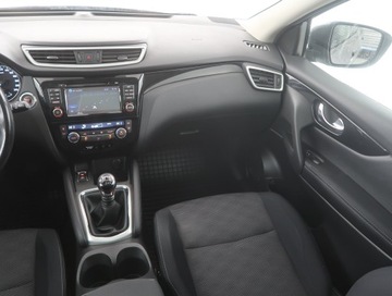 Nissan Qashqai II Crossover 1.2 DIG-T 115KM 2017 Nissan Qashqai 1.2 DIG-T, Salon Polska, zdjęcie 7