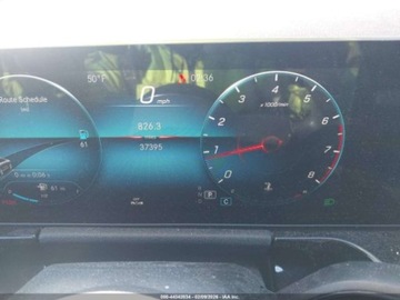 Mercedes GLA II 2021 Mercedes-Benz GLA 2021 r.,2,0L 4 MATIC 2.0 Benzyna 221KM, zdjęcie 6