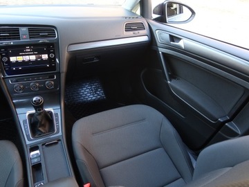 Volkswagen Golf VII Variant Facelifting 1.6 TDI-CR DPF BMT 115KM 2019 VW Golf 1.6 TDI, Salon Polska, 1. Właściciel, zdjęcie 7