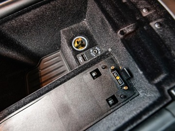 BMW Seria 5 F10-F11 Touring 520d 190KM 2014 BMW Seria 5 520d Combi 2.0 190KM 2014, zdjęcie 23