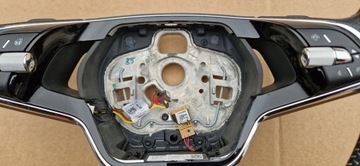 РУЛЕВОЕ КОЛЕСО С ПОДОГРЕВОМ SUPERB III OCTAVIA IV SPORTLINE