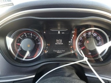 Dodge Challenger III 2019 Dodge Challenger 2019r., SXT, od ubezpieczalni 3.6 Benzyna 303KM, zdjęcie 9