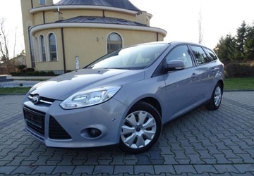 Ford Focus III Kombi 1.6 Duratorq TDCi DPF 115KM 2011 Ford Focus Ford Focus 1.6 TDCi Titanium