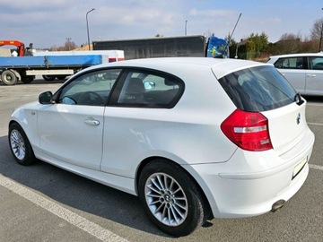 BMW Seria 1 E81/E87 2009 BMW Seria 1 E87 - 2.0 - 116d - 116KM - CLIMATRONIC - MAŁY PRZEBIEG -IDEALNA, zdjęcie 5