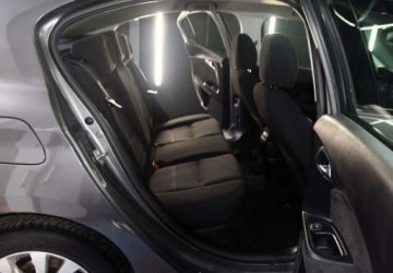 Fiat Tipo II Sedan 1.6 MultiJet 120KM 2017 Fiat Tipo Kamera cofania _ LED _ Alu felgi _ Podgrzewane fotele 1.6 Diesel, zdjęcie 7