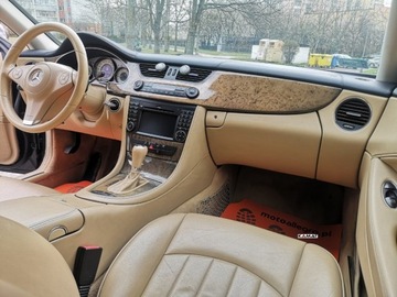 Mercedes CLS W219 Coupe 3.0 V6 (320 CDI) 224KM 2008 Mercedes-Benz CLS Mercedes Cls Lift Super Stan Zamiana 3.0 Diesel 224KM, zdjęcie 8