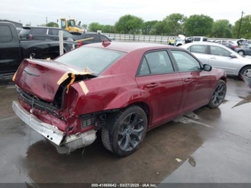 Chrysler 300C II 2021 Chrysler 300 Touring 2021 3.6l 3.6 Benzyna 292KM, zdjęcie 5