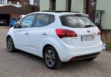 Kia Venga Mikrovan 1.4 DOHC CVVT 90KM 2015 Kia Venga 1.4 90KM Navi Panorama Kamera KEY Bezwypadkowy Dla wymagajacy, zdjęcie 2