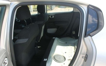 Citroen C3 III Hatchback 1.2 PureTech 82KM 2017 Citroen C3 1.2 Benzyna 82KM, zdjęcie 9