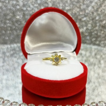 ЗОЛОТОЕ ОБРУЧАЛЬНОЕ КОЛЬЦО ЦВЕТОК ЗВЕЗДА ЗОЛОТО