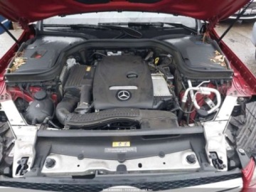 Mercedes GLC C253 2018 Mercedes-Benz GLC MERCEDES-BENZ GLC 300 4MATIC 2.0 Benzyna 241KM, zdjęcie 9