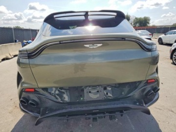 Aston Martin DBX 2025 Aston Martin DBX 707 2025 4.0 Benzyna 697KM, zdjęcie 2