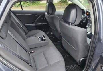 Toyota Avensis II Kombi 2.0 D-4D 126KM 2009 Toyota Avensis Toyota Avensis III Toyota Avensis III 2.0D 2009r - Super st, zdjęcie 7