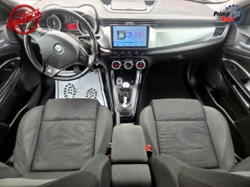 Alfa Romeo Giulietta Nuova II Hatchback 5d 1.4 TB 16v 120KM 2011 Alfa Romeo Giulietta 1.4 Turbo 120KM- GAZ KME, kamery 360, pelen serwis, N, zdjęcie 1