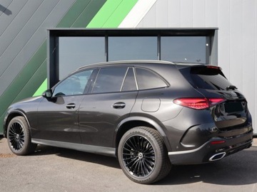Mercedes GLC C254/X254 Coupe 2.0 220d 197KM 2025 MERCEDES-BENZ GLC 220 d 4-Matic AMG Line 2.0 (197KM) 2025, zdjęcie 2