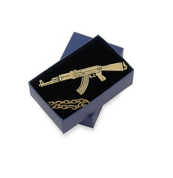 NASZYJNIK KAŁASZNIKOW AK-47 ŁAŃCUSZEK MOSIĄDZ BOX